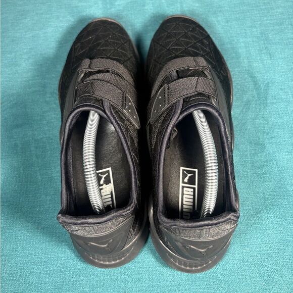 Size 9.5 - Men’s PUMA Mostro LDN black shoes main image 5